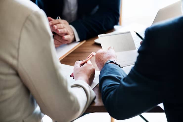 ludzie biznesu inwestuje na poczatkowym buiness 53876 14766 - Przegląd banków działających w Polsce